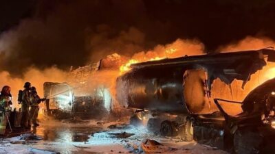 Güney Kore’de bir yakıt tankeri dahil 13 aracın karıştığı zincirleme