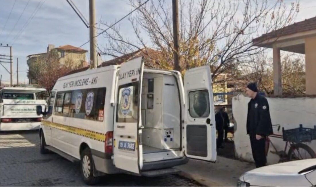 Çorum’un Alaca ilçesinde kendisinden haber alınamayan yaşlı adam, evinde ölü