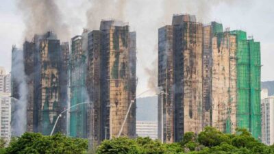 Hong Kong’un Tai Po bölgesinde yaşanan ve 31 katlı “Wang