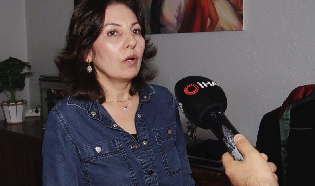 Ankara’da iş görüşmesi için buluştuğu kişiler tarafından telefonuna uzaktan erişim