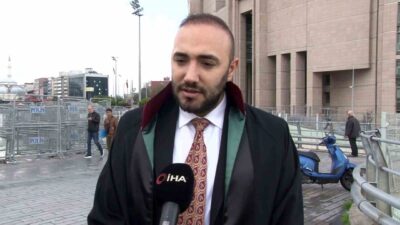 İstanbul’da bir grup genç, sosyal medyada yayımlanan “oyuncu aranıyor” ilanıyla
