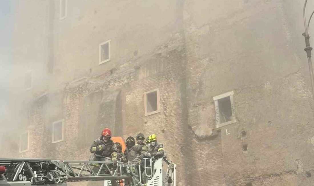 İtalya’nın başkenti Roma’da restorasyon çalışması yapılan 13. yüzyıla ait Torre