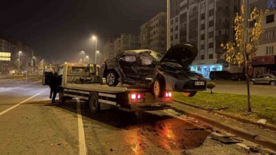 Melikgazi ilçesinde meydana gelen trafik kazasında, Alpaslan Mahallesi Sivas Bulvarı’nda