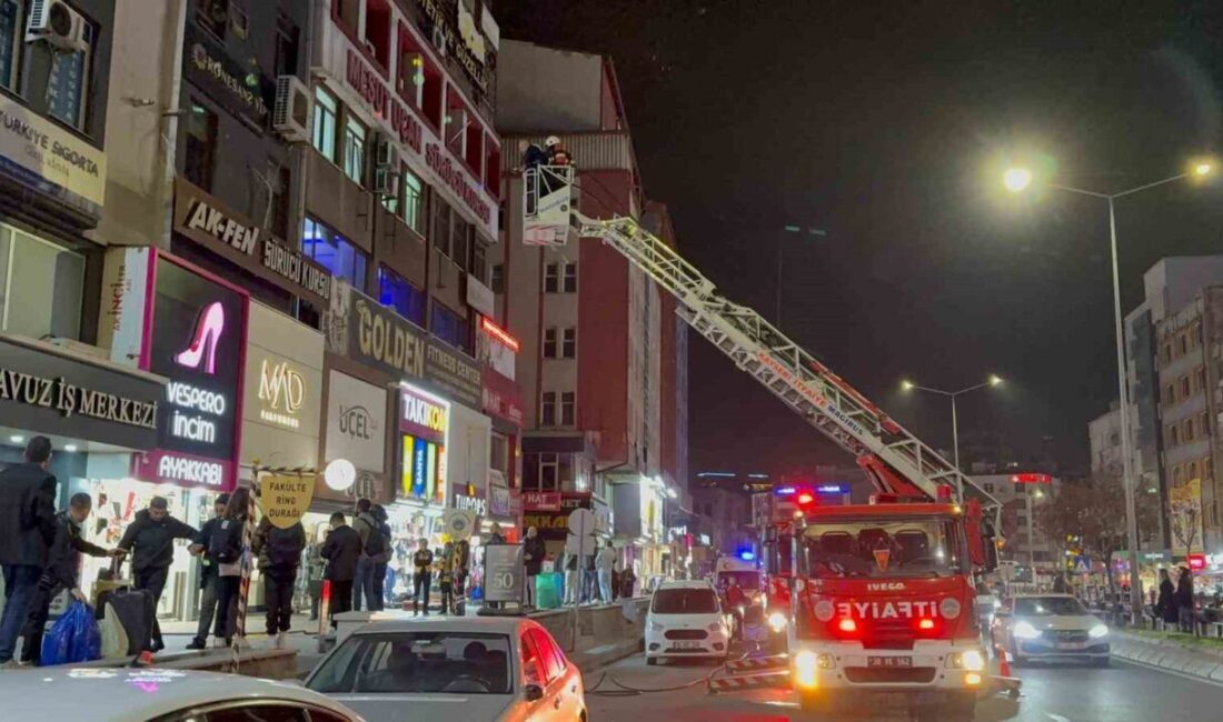 Melikgazi ilçesinde bulunan bir iş merkezinin ikinci katında meydana gelen