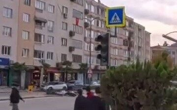 Bir motosikletin kontrolünden çıkarak devrilmesine sebep olan kaza, İnegöl ilçesinde
