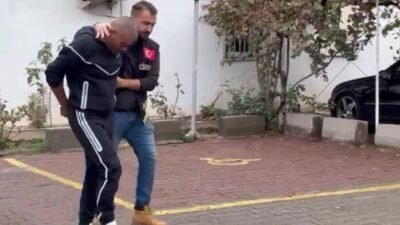 Antalya’da aile içi anlaşmazlığı sonlandırmak amacıyla bir araya geldiği akrabasını