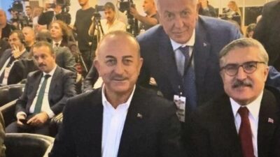 Gazeteci Murat Sürmeli, Küresel Gazeteciler Konseyi (KGK) tarafından Alanya’da düzenlenen