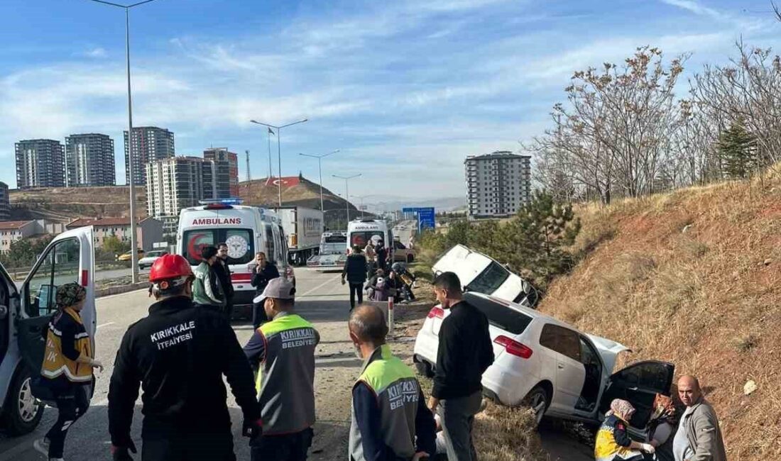 Kırıkkale’de iki otomobilin çarpışması neticesinde meydana gelen kazada 8 kişi