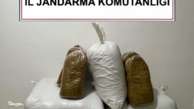 Kırşehir İl Jandarma Komutanlığı ekiplerince gerçekleştirilen operasyonda 230 kilogram kaçak
