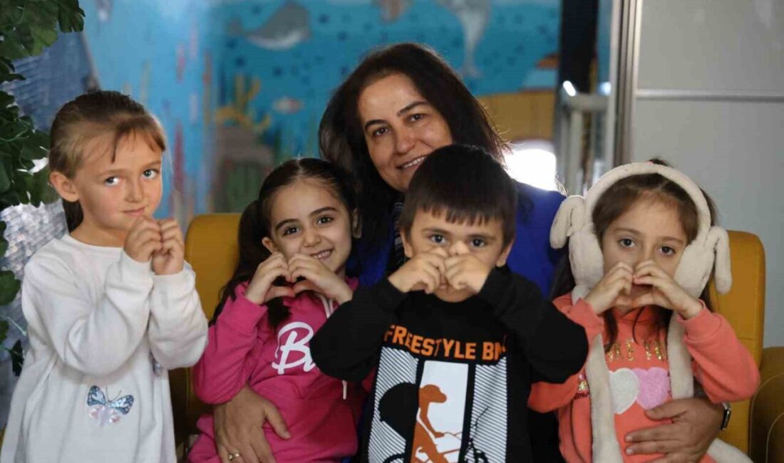 Kırşehir’deki Vilayetler Birliği Anaokulu Müdiresi Gülsen Arıcı Güvenç, meslek hayatında