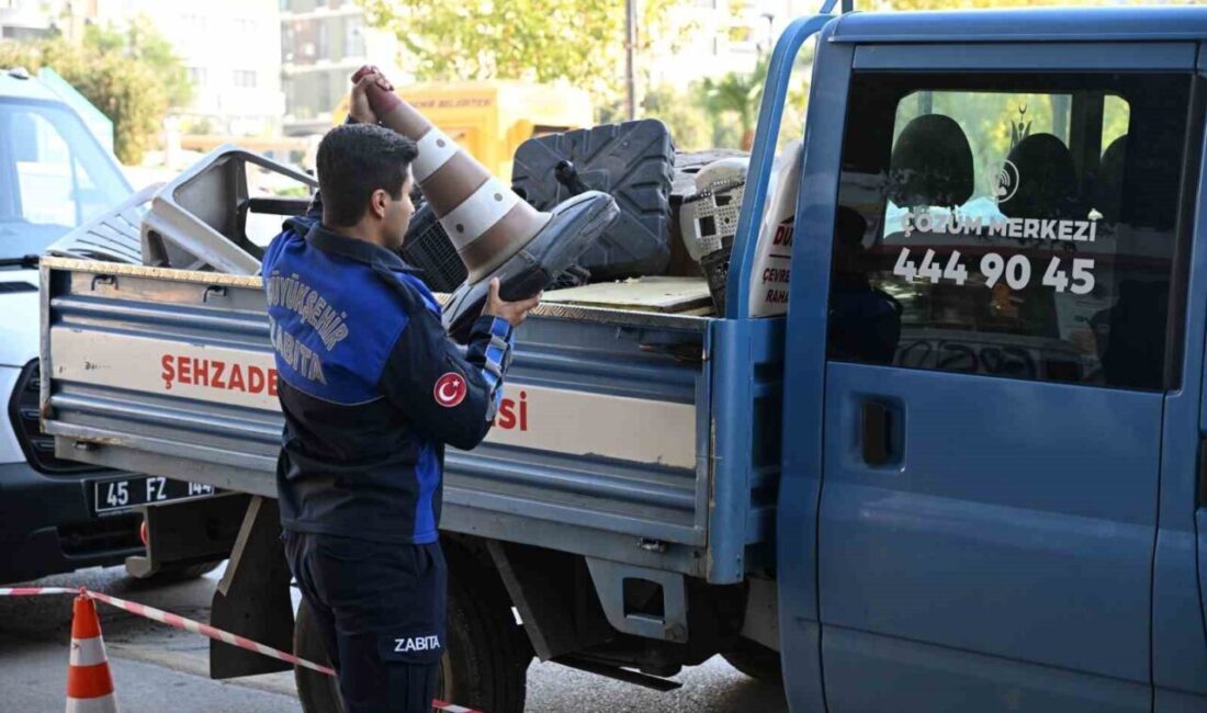 Manisa Büyükşehir Belediyesi Zabıta Dairesi Başkanlığı, kaldırımların işgal edilmesine yönelik