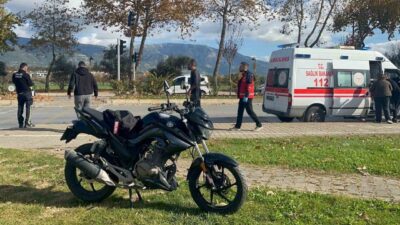 Menteşe ilçesinde, Uğur Mumcu Bulvarı’nda meydana gelen bir trafik kazasında