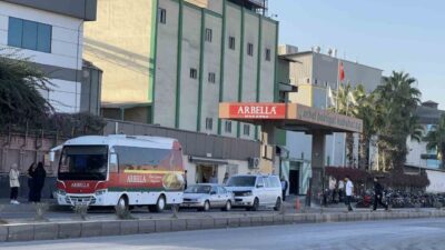 Mersin’deki bir makarna fabrikasında çalışan 11 işçi, zirai ilaç zehirlenmesi