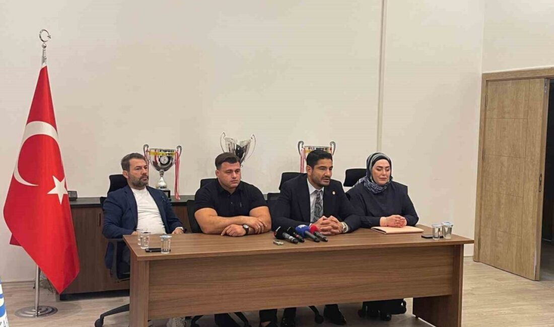 Kulak çınlaması ve ağrılarını dindirmek için kullandığı ilaç nedeniyle Uluslararası