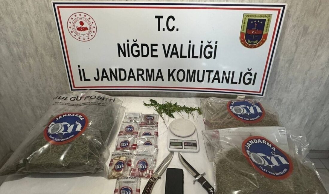 Niğde İl Jandarma Komutanlığı ekiplerince yürütülen operasyonlarda uyuşturucu madde imalatı,