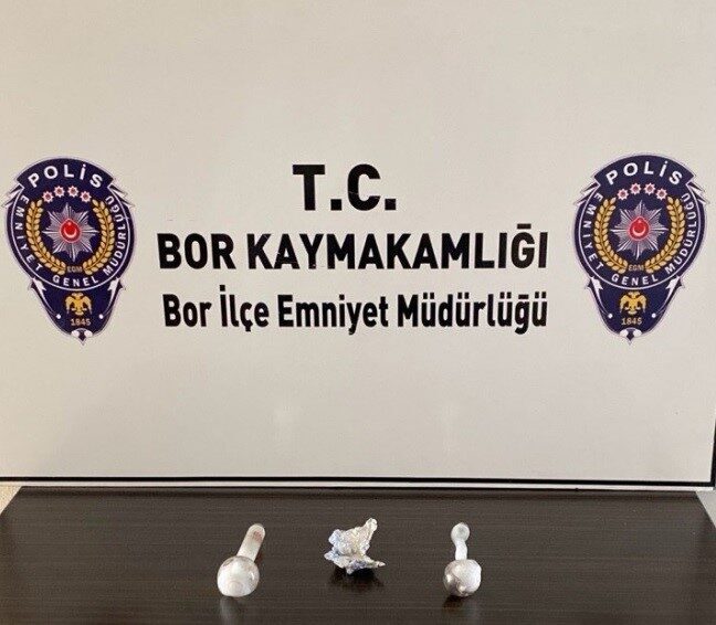 Niğde ve Bor Cumhuriyet Başsavcılıklarının koordinasyonunda, Narkotik Suçlarla Mücadele Şube