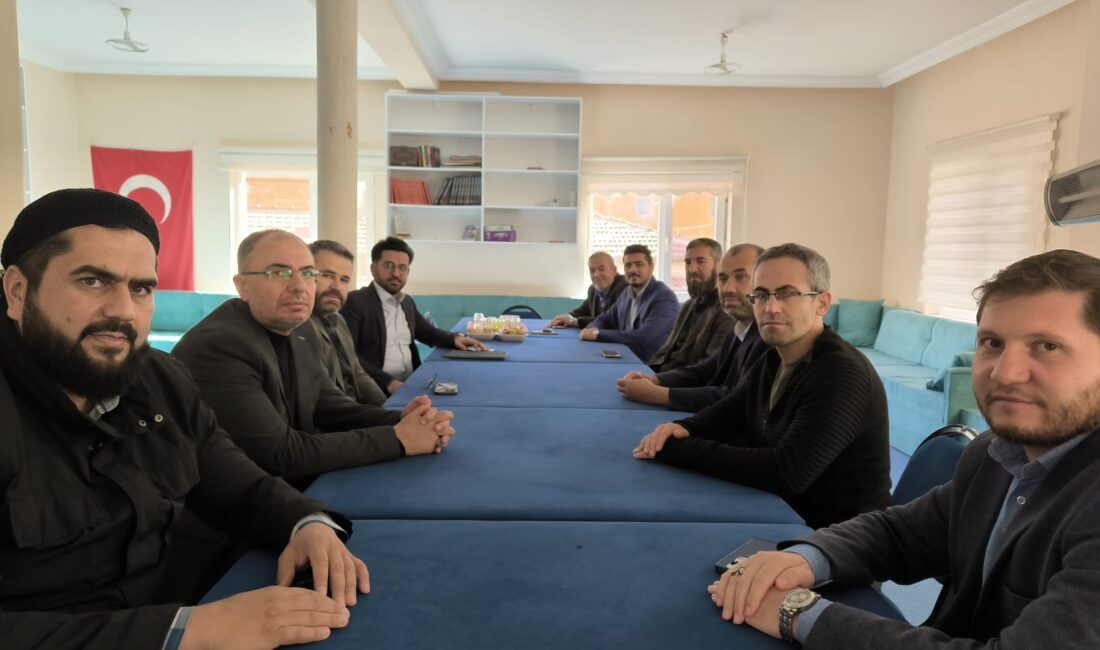 Yerköy Müftülüğü, her ay düzenli olarak yürüttüğü “Kitap Oku-Yorum” Projesinin