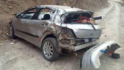 Gümüşhane’nin Kürtün ilçesinde meydana gelen olayda, bir otomobil kontrolünü kaybederek