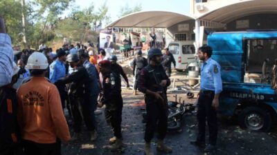 Pakistan’da Yüksek Mahkeme binasının önünde gerçekleştirilen intihar saldırısı Pakistan Talibanı