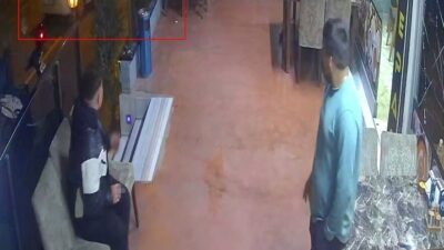 İstanbul’un Arnavutköy ilçesinde, gece saatlerinde Taşoluk Mahallesi Kazım Karabekir Caddesi’nde