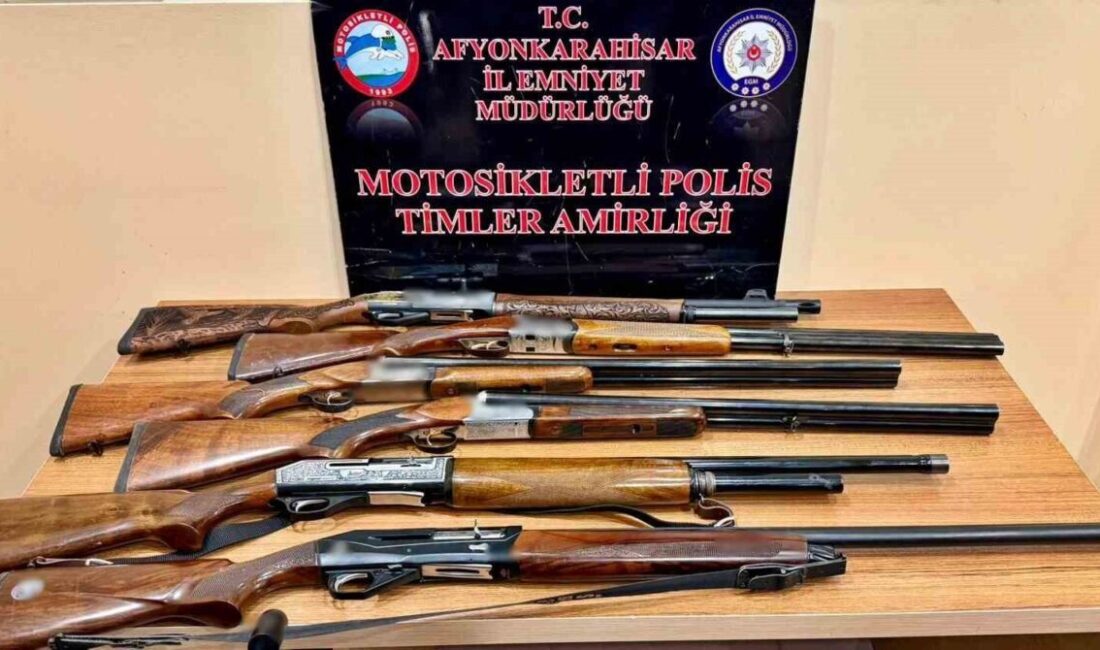 Afyonkarahisar’da polis tarafından son bir haçkada yapılan denetimlerde, baskın yapılan