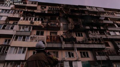 Rusya ordusunun Ukrayna’nın başkenti Kiev’e füze ve insansız hava araçları