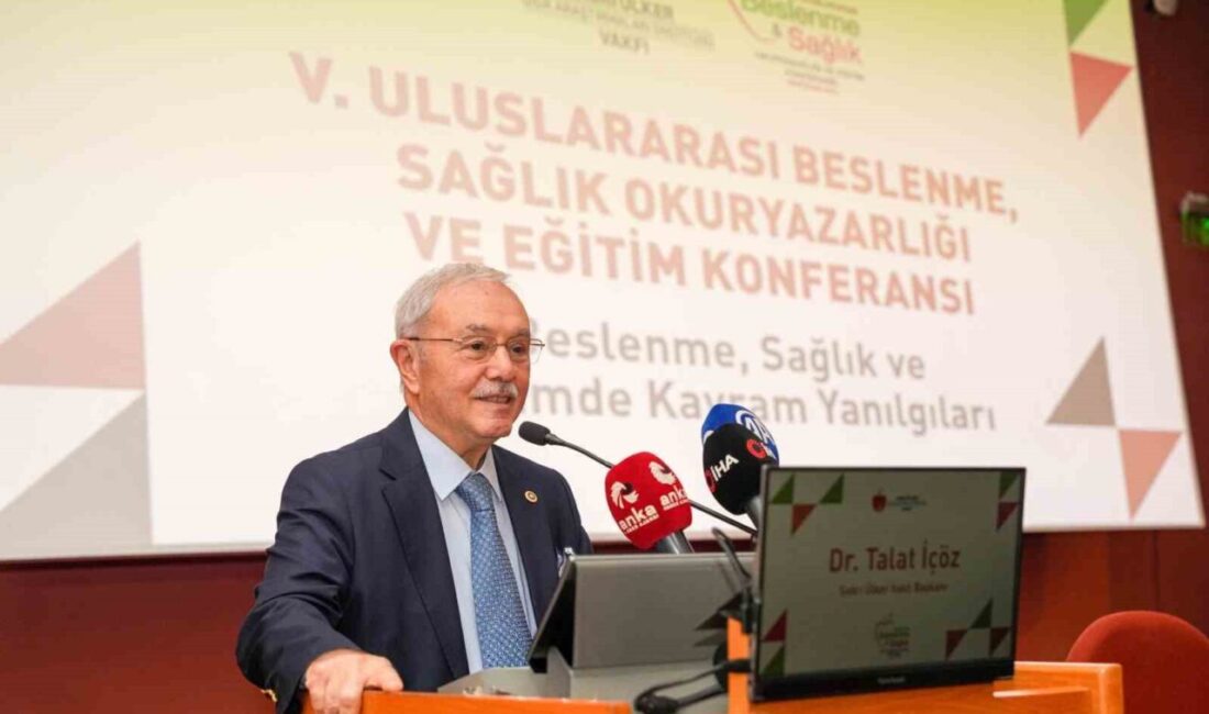 Konferansın beslenme bilincini artırmaya dönük olarak konumlandırıldığını vurgulayan Sabri Ülker