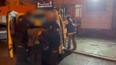 Kayseri’de polis ekipleri tarafından yapılan operasyonda, bir kuyumcuya girerek sahte