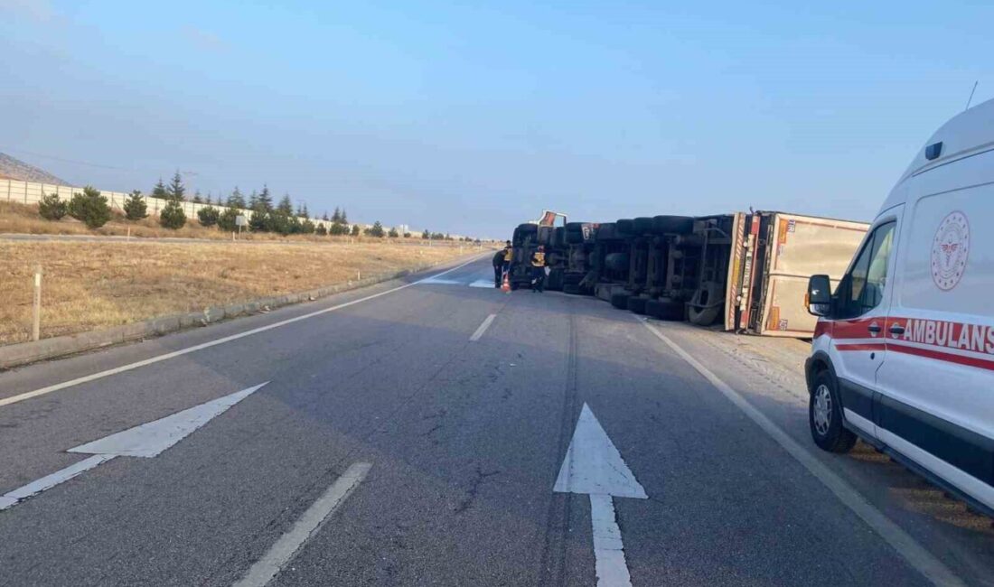 Afyonkarahisar’da meydana gelen trafik kazasında, şans eseri ne ölen ne