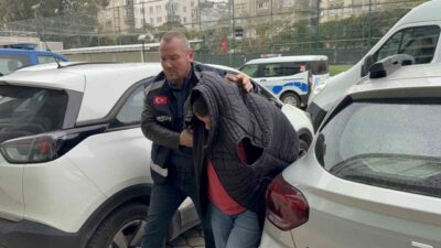 Samsun ilinde evinde uyuşturucu bulundurduğu gerekçesiyle yakalanan bir kişi adli