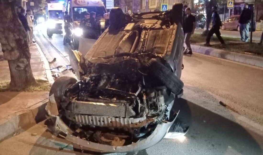 Samsun’da meydana gelen trafik kazasında otomobil takla attı ve sürücü
