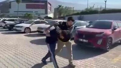Hatay’da bir şantiyede çalıştığı 22 yaşındaki meslektaşını öldüresiye döven birey,