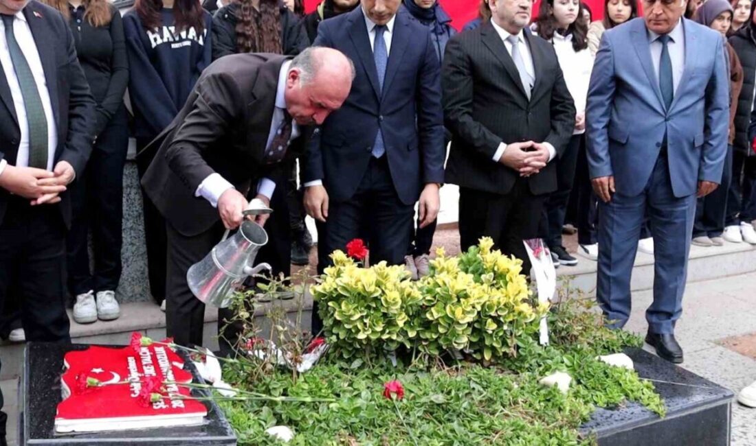PKK’lı teröristlerin saldırısında hayatını kaybeden müzik öğretmeni Şenay Aybüke Yalçın,