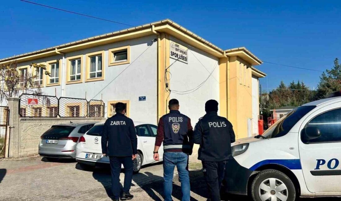 Siirt Belediyesi Zabıta Müdürlüğü ekipleri, son denetimlerinde 385 iş yerini