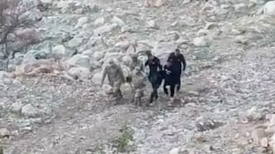 Siirt’in Eruh ilçesinde meydana gelen trafik kazasında 1’i ağır olmak