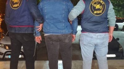 Mersin’in Mut ilçesinde ehliyet sınavına usulsüzlük yapmaya çalışan bir kişi,