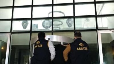 Şırnak’ta kesinleşmiş hapis cezası bulunan 2 kişi polis tarafından yakalandı.