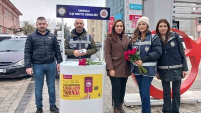 Sungurlu Emniyet Müdürlüğü ekipleri, 25 Kasım Kadına Yönelik Şiddetle Uluslararası