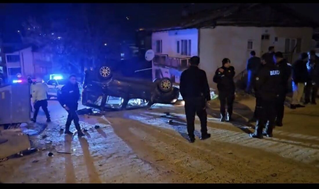 Tokat’ta 5 kişinin yaralandığı hafif ticari aracın takla attığı bir