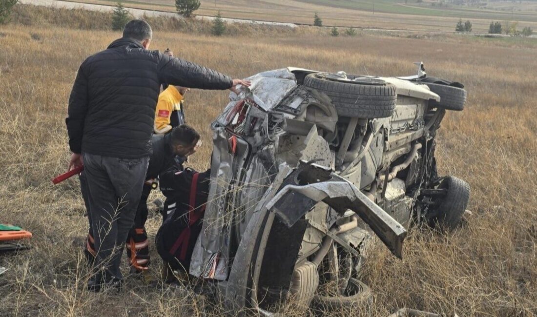 Çankırı’da bir otomobilin kontrolünü kaybederek takla atması sonucu meydana gelen