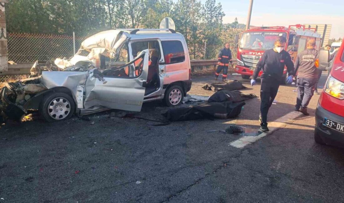 Mersin’in Tarsus ilçesinde meydana gelen trafik kazasında üç kişi öldü