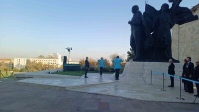 TBMM’de 10 Kasım töreni düzenlendi. TBMM Atatürk Anıtı’nda Atatürk’ün ebediyete