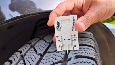 Trafik ekipleri, yük ve yolcu taşımacılığı yapan araçlarda kış lastiği