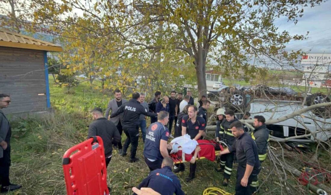 Tekirdağ’ın Ergene ilçesinde, bir yolcu minibüsü ile pikap kamyonetin çarpışması