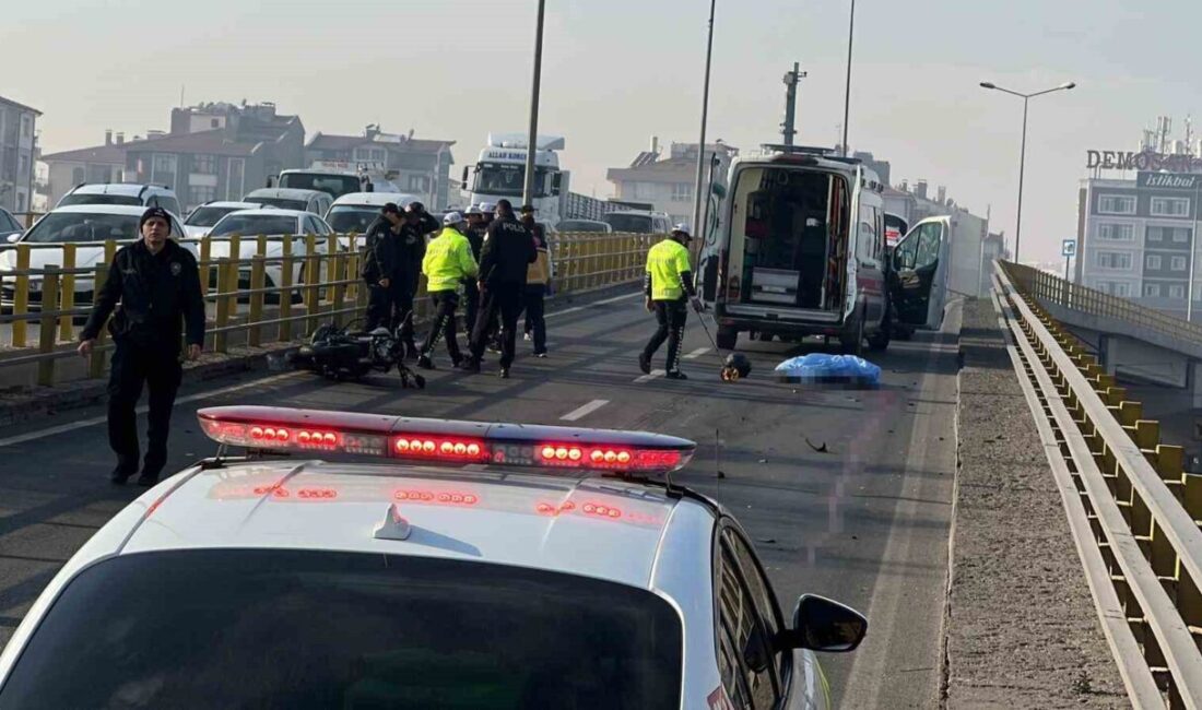 Konya’da bir üniversite öğrencisi, tır ile çarpışan motosikletin sürücüsü olarak