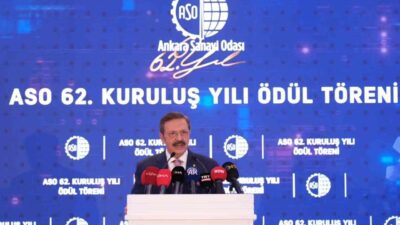Türkiye Odalar ve Borsalar Birliği (TOBB) Başkanı Rifat Hisarcıklıoğlu, Ankara