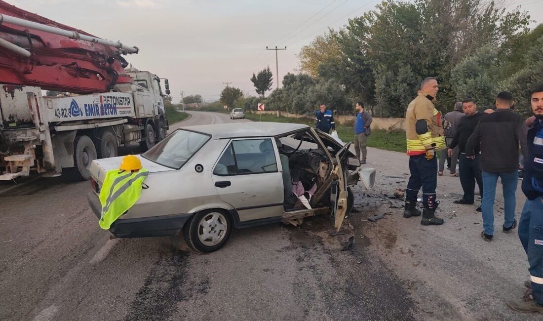 Hatay’ın Erzin ilçesinde Yukarıburnaz mevkiinde meydana gelen trafik kazasında, TOFAŞ