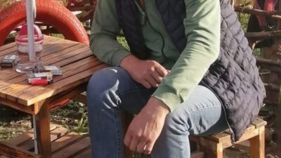 Akçaabat ilçesinde durakta meydana gelen kavgada tabancayla vurulan dolmuş şoförü,