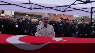 Manisa’nın Alaşehir ilçesinde trafik kazasında hayatını kaybeden polis memuru Hatice