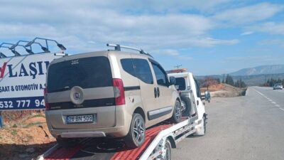 Bilecik’te, trafik kontrolü sırasında Jandarma tarafından yakalanan hafif ticari araç